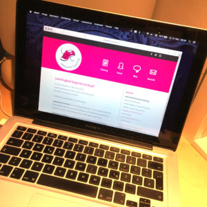 Website von LebeLeicht·Coaching auf einem Notebook